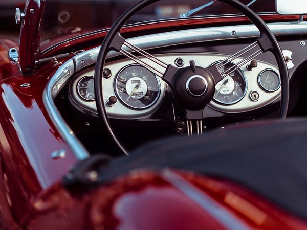 oldtimer-1544342__480.jpg Oldtimer 1544342 480